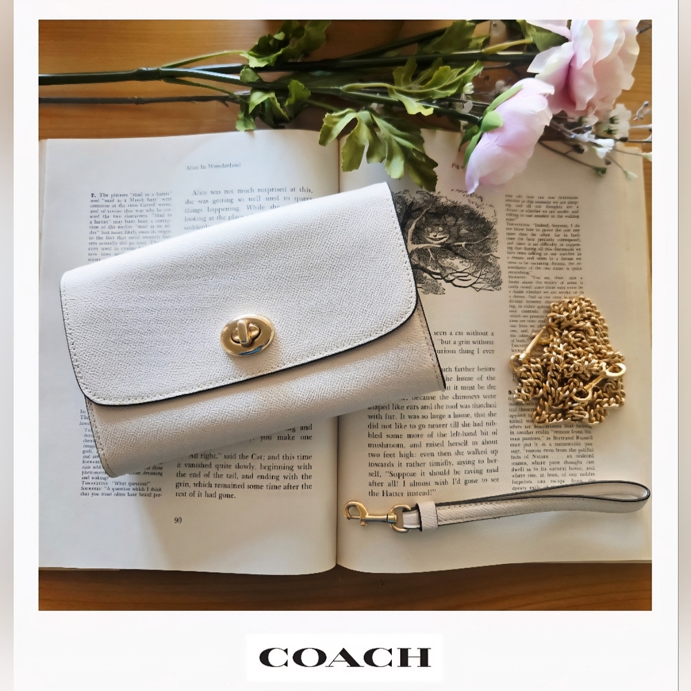 Coach Convertible Chain Wallet, Wristlet, Chalk, Travel, Card Slot